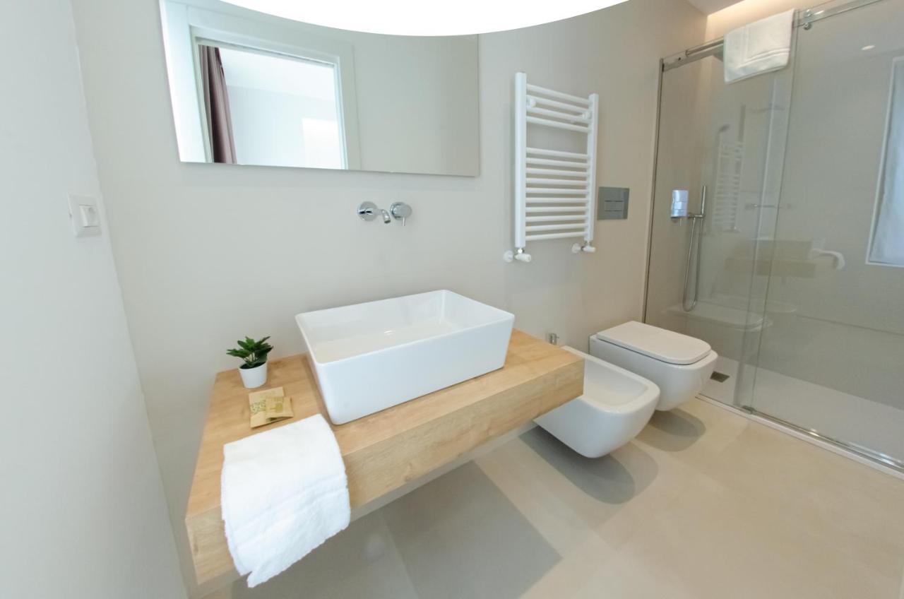 Pascia Boutique Hotel Ragalna Esterno foto