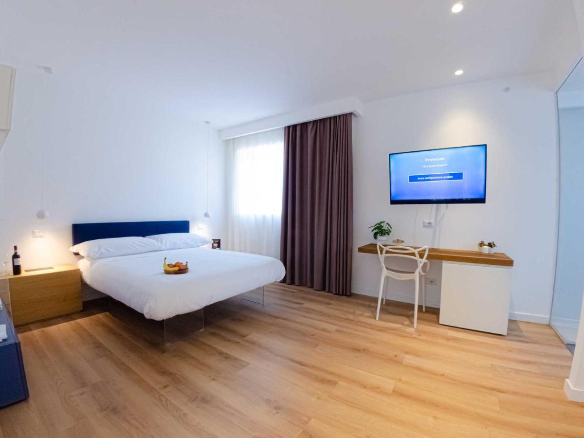 Pascia Boutique Hotel Ragalna Esterno foto